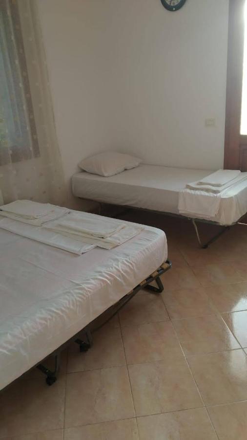 Mullaj Guest House Vlore Exterior photo